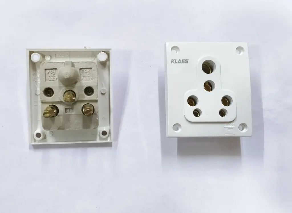 16A Socket