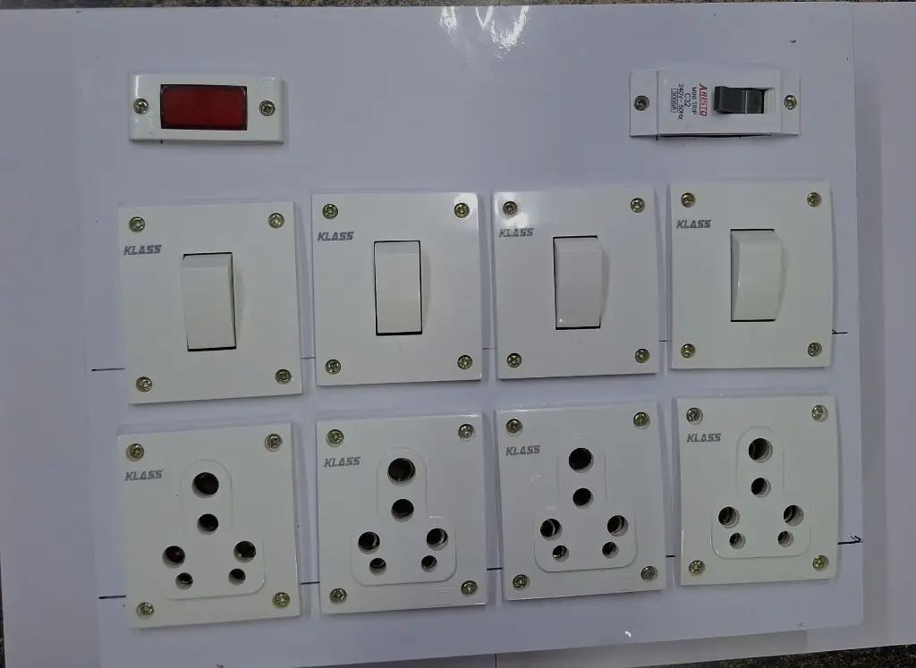 4+4 (16A)  switch board